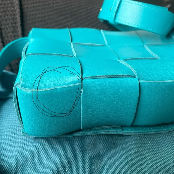 Bottega Veneta small Casette Bag - Picture 11 of 12